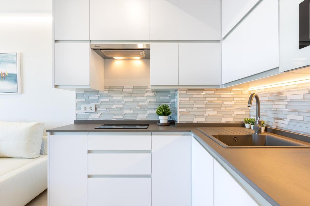 Wintowinrentals Apartamento Suite En Ocean House ตอร์เรโมลิโนส ภายนอก รูปภาพ