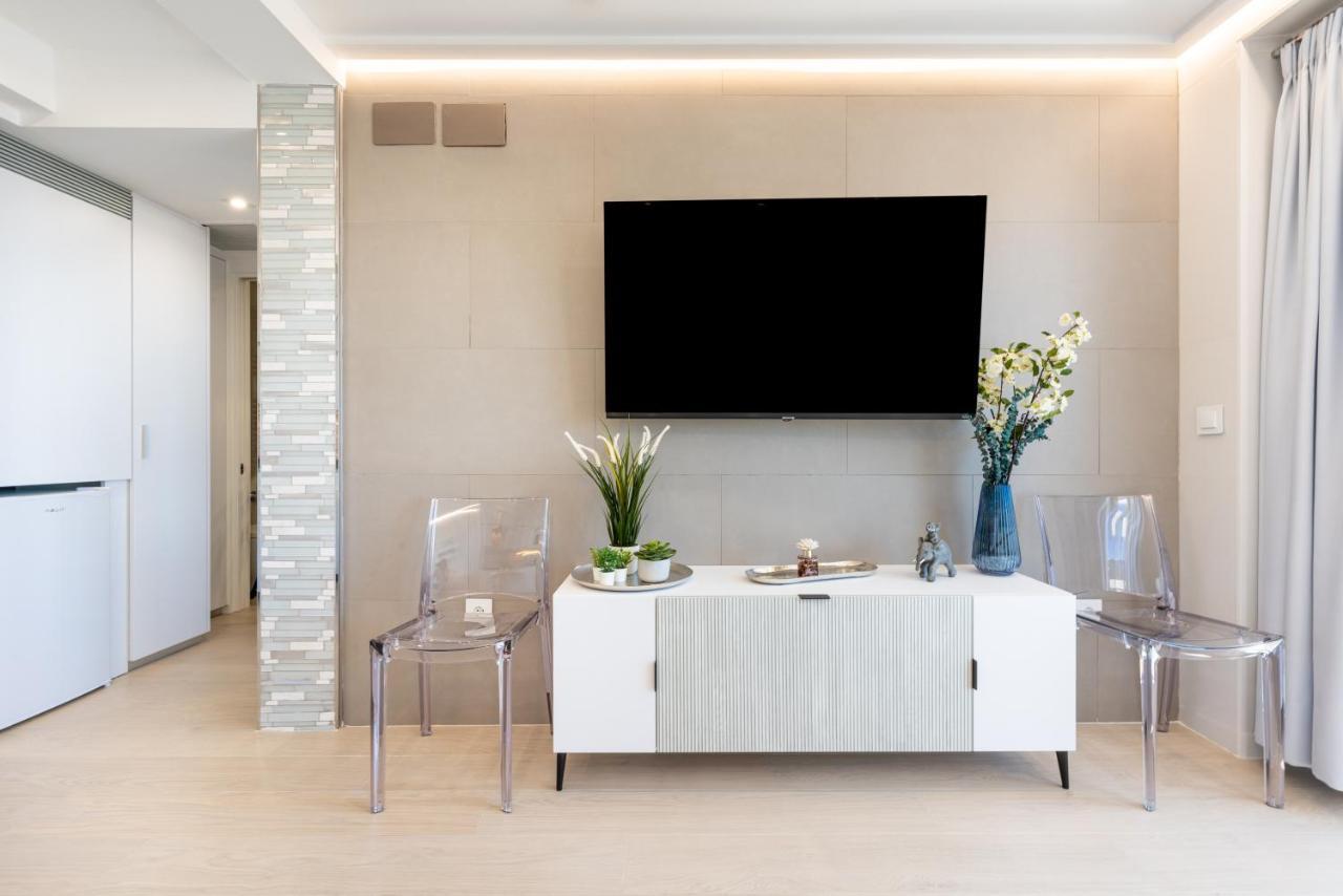 Wintowinrentals Apartamento Suite En Ocean House ตอร์เรโมลิโนส ภายนอก รูปภาพ