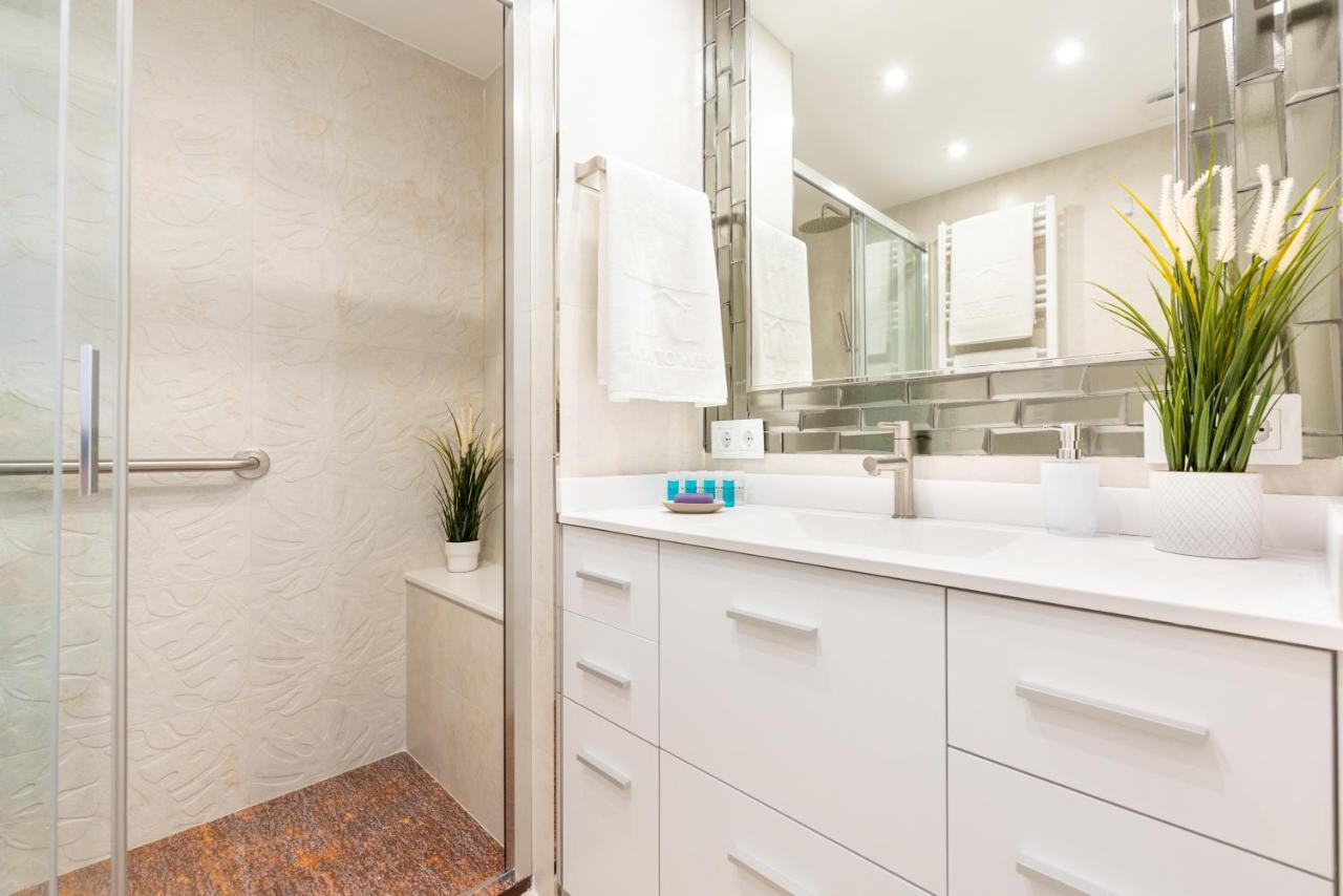 Wintowinrentals Apartamento Suite En Ocean House ตอร์เรโมลิโนส ภายนอก รูปภาพ